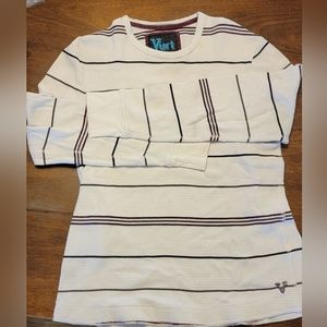 Vurt Long Sleeve shirt size Medium